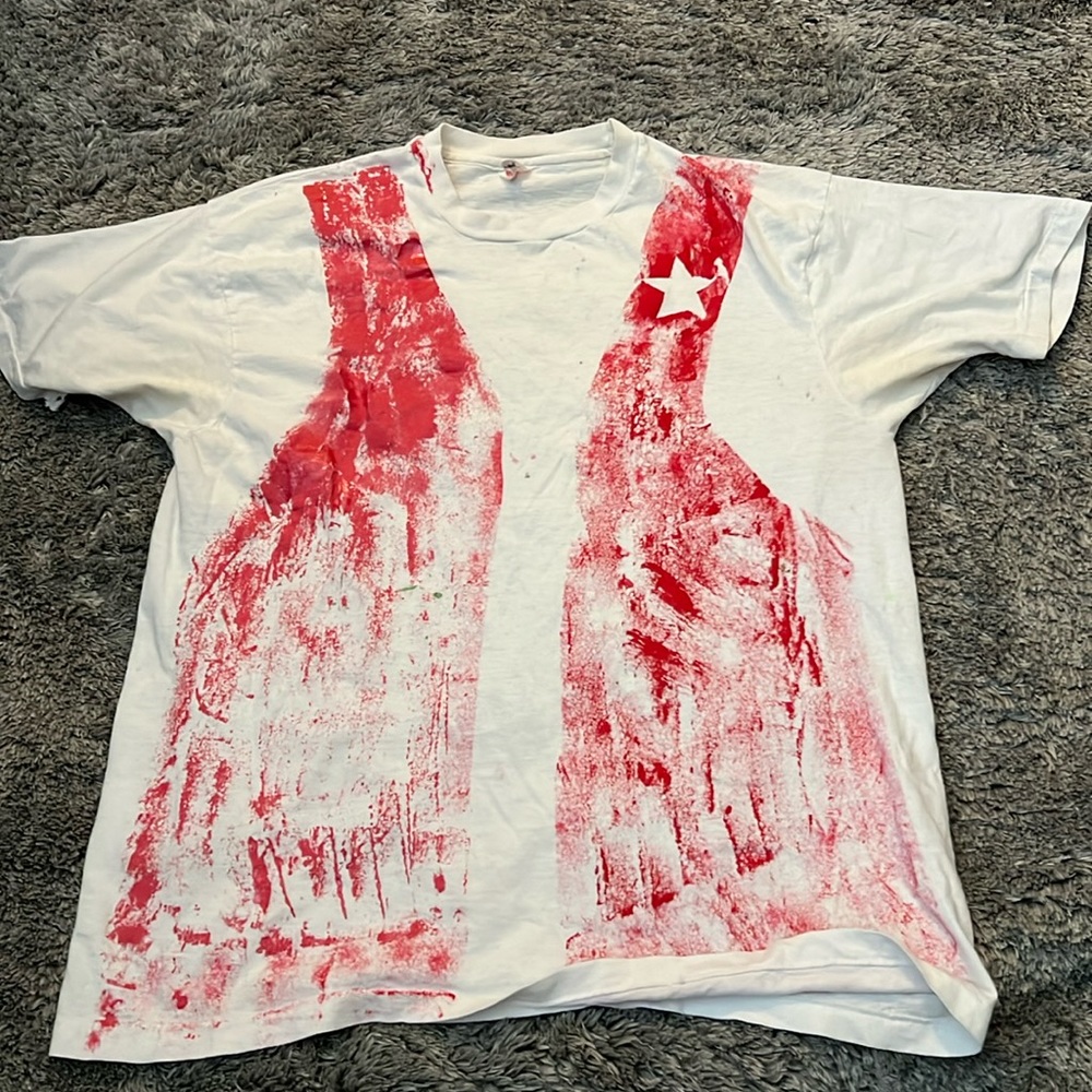 Hanes shirt Size XL fits like a Large